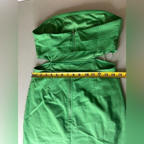 Sky To Moon Green Linen Look Cut Out Lined Bodycon Dress Size Large NWT - Picture 6 of 8